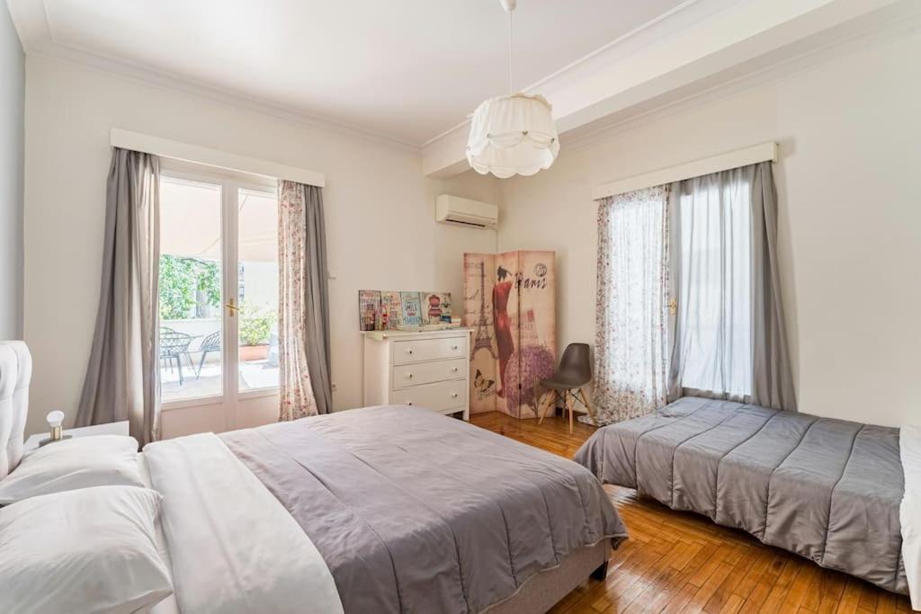 Amazing 3Bdr Apt With Unique Roof Garden In Plaka Atény Exteriér fotografie