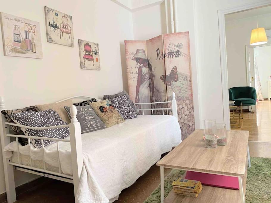 Amazing 3Bdr Apt With Unique Roof Garden In Plaka Atény Exteriér fotografie