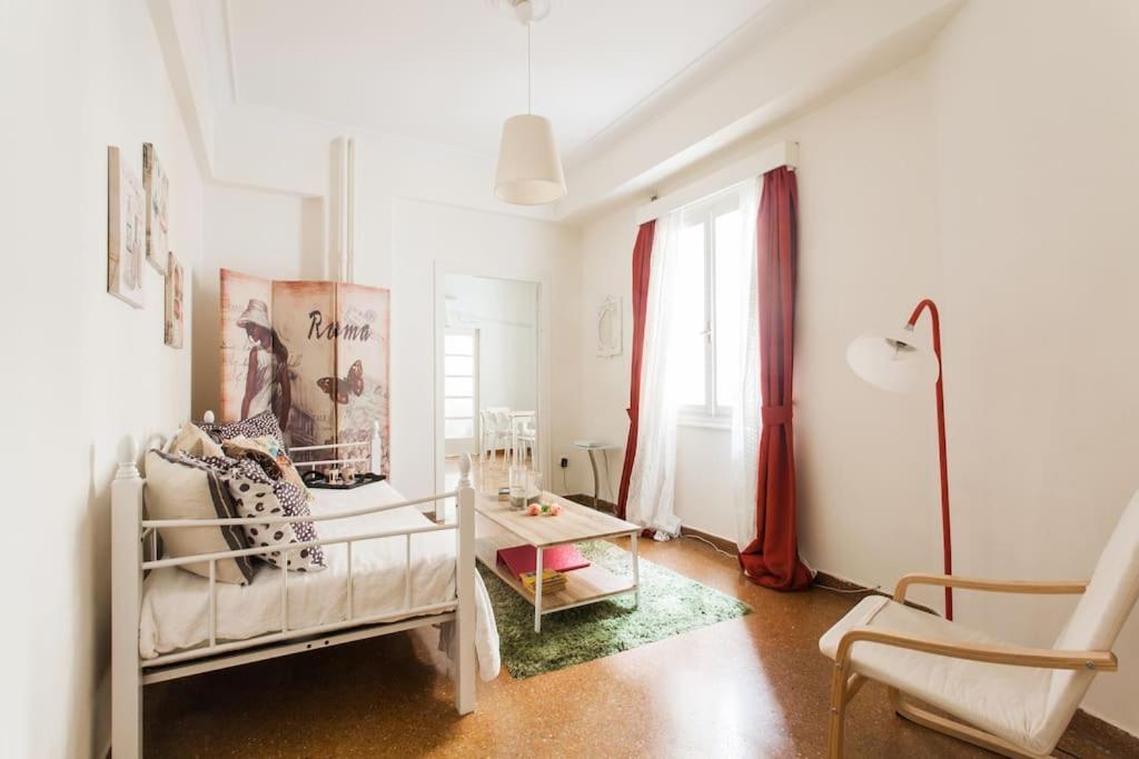 Amazing 3Bdr Apt With Unique Roof Garden In Plaka Atény Exteriér fotografie