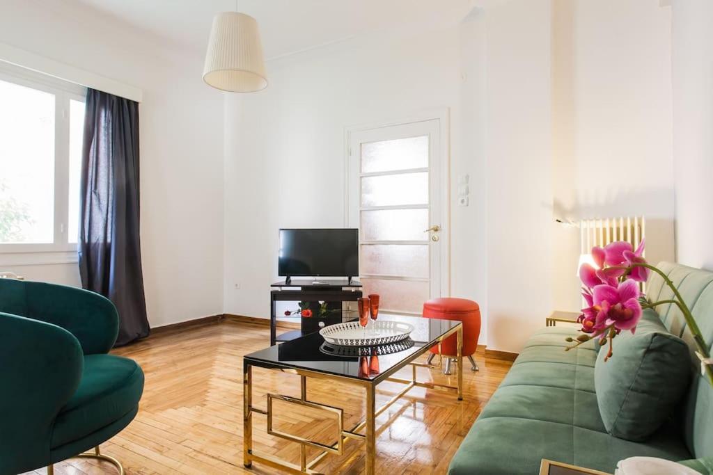Amazing 3Bdr Apt With Unique Roof Garden In Plaka Atény Exteriér fotografie